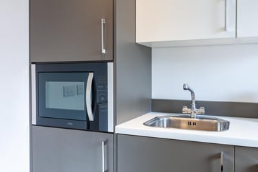 Deluxe Studio at Saltwater Place, Notte Street, The Hoe, Plymouth, PL12RQ - Image 10