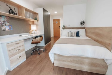 6 bed house, Rockingham Street, Devonshire Green, Sheffield, S14LZ - Image 1