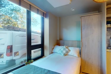 1 bed house, Ashby Road, City Centre, Loughborough, LE113AG - Image 2