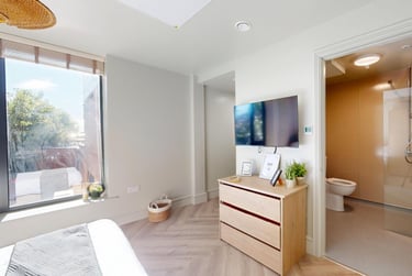 1 bed house, Ashby Road, City Centre, Loughborough, LE113AG - Image 3