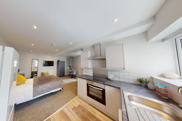 1 bed house, Whiteladies Road, Redland, Bristol, BS82PY - Image 3