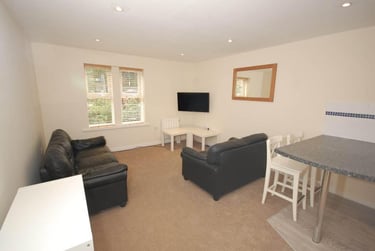 2 bed house, Cottesmore Road, Lenton, Nottingham, NG71QE - Image 1