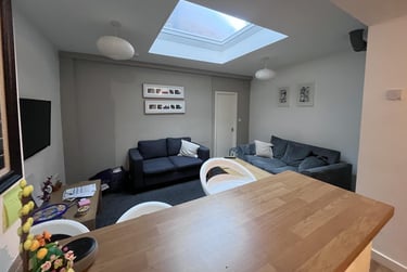 4 bed house, Gilesgate (L), Gilesgate, Durham, DH11JA - Image 3