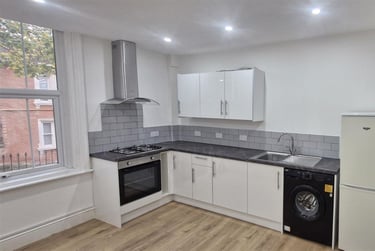 3 bed house, Annesley Grove, Arboretum, Nottingham, NG14GU - Image 1