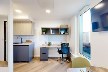 Premium Plus Studio - Image 4