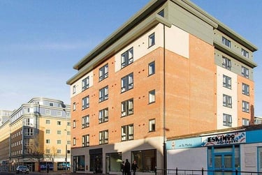 Scorer Ensuite at Student Castle, 20 St Mark Street, City Centre, Lincoln, LN57BA - Image 1