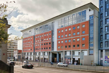Bronze Studio at Discovery Heights, 27-31 Cobourg Street, City Centre, Plymouth, PL11UH - Image 1