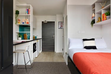 Gold Studio at Clifton and Stewart House, 1 Clifton Place, City Centre, Glasgow, G37LD - Image 2