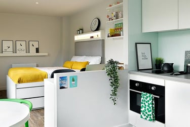 Dickens Studio at Student Castle, 33-34 Pulteney Road, City Centre, Bath, BA24EZ - Image 11