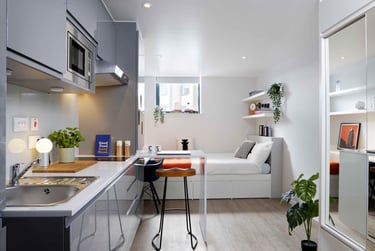 Silver Studio at St Teresa House, Beaumont Road, City Centre, Plymouth, PL49AZ - Image 2