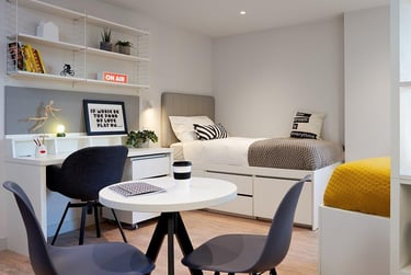 Atkinson Twin at Student Castle, 18-29 Claypath, City Centre, Durham, DH11RH - Image 13