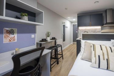 Standard Studio with Accessible Bathroom - Image 2