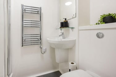 Classic Studio at Sizer Court, Sizer Street, City Centre, Preston, PR17AW - Image 5