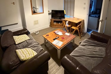 5 bed house, Leopold Street, City Centre, Loughborough, LE115DN - Image 1