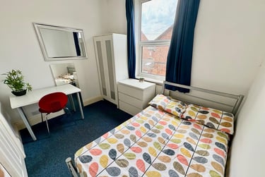 6 bed house, Osmaston Street, Lenton, Nottingham, NG71SD - Image 4