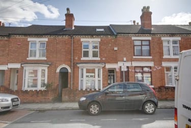 6 bed house, Leopold Street, City Centre, Loughborough, LE115DL - Image 11