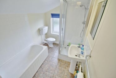 5 bed house, Station Street, City Centre, Loughborough, LE115EF - Image 10