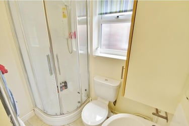 5 bed house, Paget Street, City Centre, Loughborough, LE115DS - Image 9