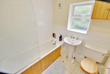 5 bed house, Burleigh Road, City Centre, Loughborough, LE113BA - Image 9