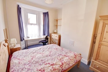 5 bed house, Leopold Street, City Centre, Loughborough, LE115DL - Image 3