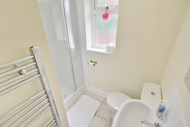 6 bed house, William Street, City Centre, Loughborough, LE113BX - Image 12