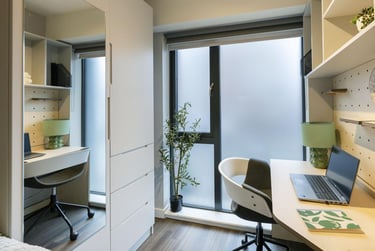 4 Bedroom Standard - Image 3