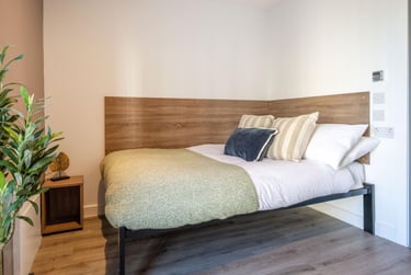 Premium Plus Ensuite - Image 3