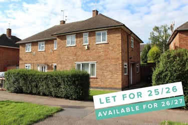 4 bed house, Sharpley Road, City Centre, Loughborough, LE114PL - Image 1