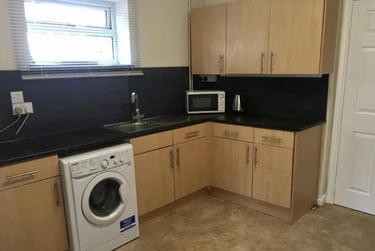 5 bed house, Old Ashby Road, City Centre, Loughborough, LE114PQ - Image 3