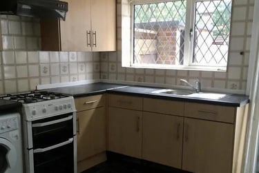 4 bed house, New Ashby Road, City Centre, Loughborough, LE114EX - Image 4