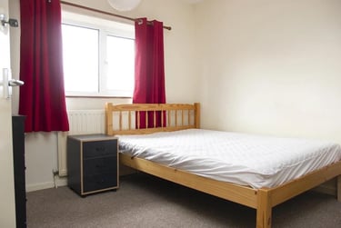 4 bed house, Hermitage Road, City Centre, Loughborough, LE114PF - Image 6
