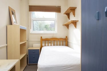 4 bed house, Hermitage Road, City Centre, Loughborough, LE114PF - Image 7