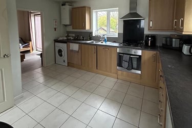 3 bed house, Sharpley Road, City Centre, Loughborough, LE114PW - Image 3