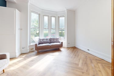6 bed house, Hyde Park Road, Hyde Park, Leeds, LS61AH - Image 1
