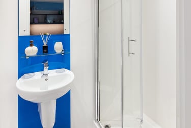 Two Bed Apartment at Hollis Wharf, Lower Bristol Road, Oldfield Park, Bath, BA21FH - Image 5