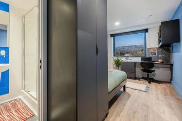 Two Bed Apartment at Hollis Wharf, Lower Bristol Road, Oldfield Park, Bath, BA21FH - Image 7