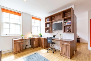 Deluxe Studio at King Square Studios, 4 Dighton Street, City Centre, Bristol, BS28AU - Image 2