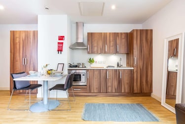 Deluxe Studio at King Square Studios, 4 Dighton Street, City Centre, Bristol, BS28AU - Image 5