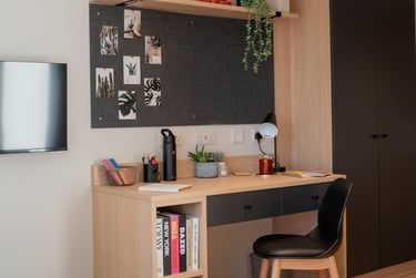 Classic Ensuite, Mid-Tower - Image 27