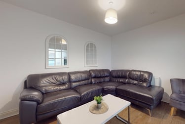 6 bed house, Ferndale Road, Filton, Bristol, BS70RP - Image 2
