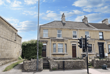 5 bed house, Argyle Terrace, Twerton, Bath, BA23DF - Image 1