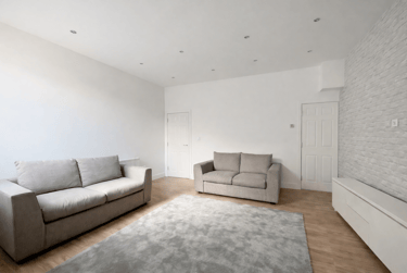 4 bed house, Duke Street, Heeley, Sheffield, S25QP - Image 1