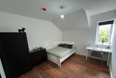 2 bed house, Royal Park Road, Hyde Park, Leeds, LS61FR - Image 8