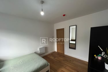 2 bed house, Royal Park Road, Hyde Park, Leeds, LS61FR - Image 5