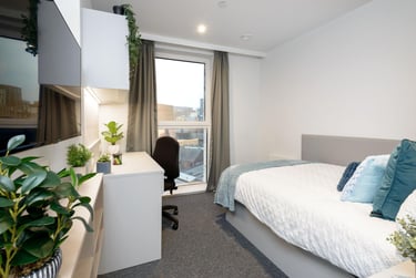 true Apartment at true Sheffield, 12 Tenter Street, City Centre, Sheffield, S14XF - Image 1