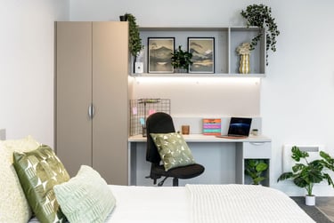 true Sky Superior Studio at true Sheffield, 12 Tenter Street, City Centre, Sheffield, S14XF - Image 7