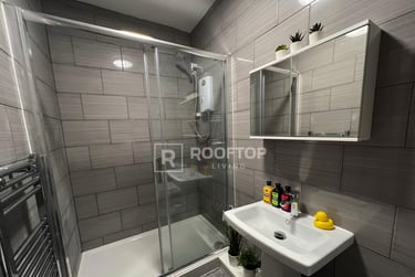 2 bed house, Royal Park Road, Hyde Park, Leeds, LS61FR - Image 5