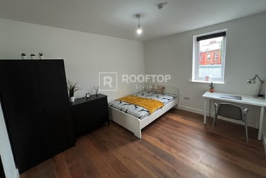 2 bed house, Royal Park Road, Hyde Park, Leeds, LS61FR - Image 4