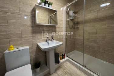 2 bed house, Royal Park Road, Hyde Park, Leeds, LS61FR - Image 6