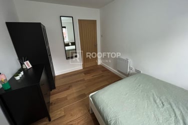 2 bed house, Royal Park Road, Hyde Park, Leeds, LS61FR - Image 5